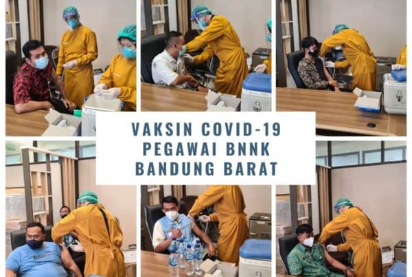 Vaksinasi Pertama Vaksin Covid – 19