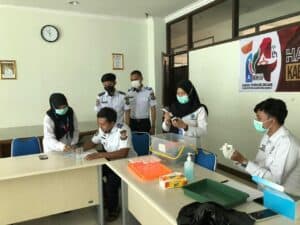 Tes Urine Deteksi Dini Penyalahgunaan Narkotika dan Prekursor Narkotika bagi Pegawai Dinas Pemberdayaan Masyarakat dan Desa dan Dinas Perhubungan