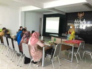 BIMBINGAN TEKNIS PETUGAS INTERVENSI BERBASIS MASYARAKAT DESA CIGUGUR GIRANG