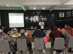 BIMBINGAN TEKNIS PETUGAS INTERVENSI BERBASIS MASYARAKAT DESA CIGUGUR GIRANG