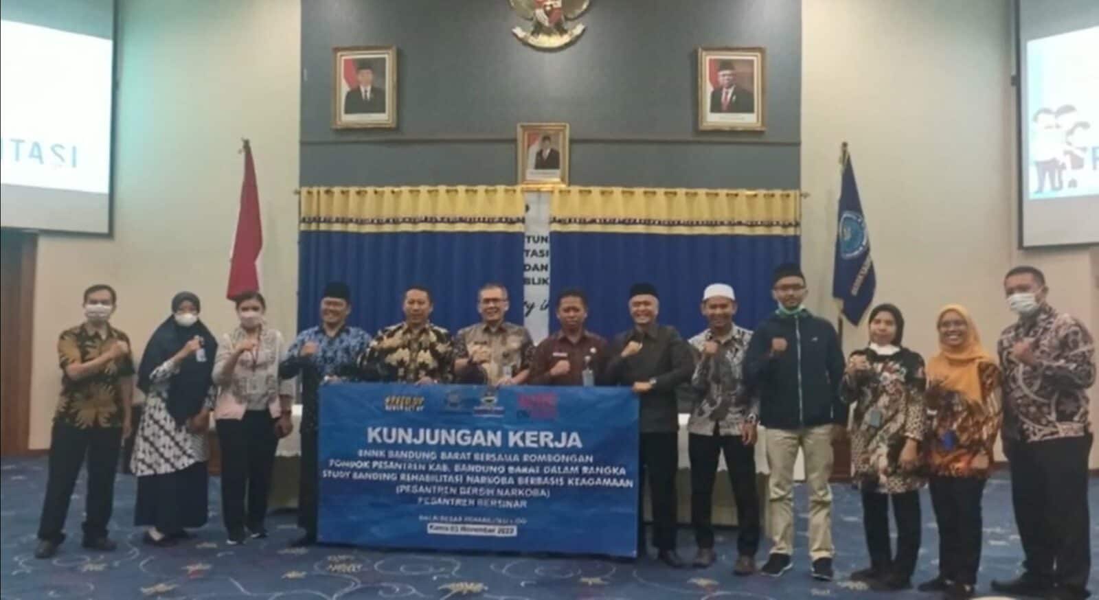 Kunjungan Kerja Bersama Pimpinan Pondok Pesantren ke Balai Rehabilitasi BNN Lido Kunjungan Kerja Bersama Pimpinan Pondok Pesantren ke Balai Rehabilitasi BNN Lido