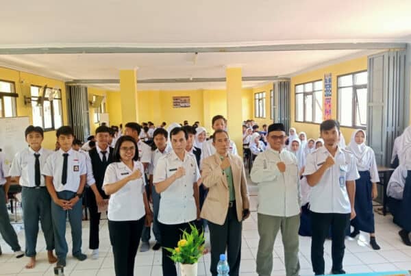 Sosialisasi Bahaya Penyalahgunaan Narkoba di SMP Umi Kulsum Banjaran