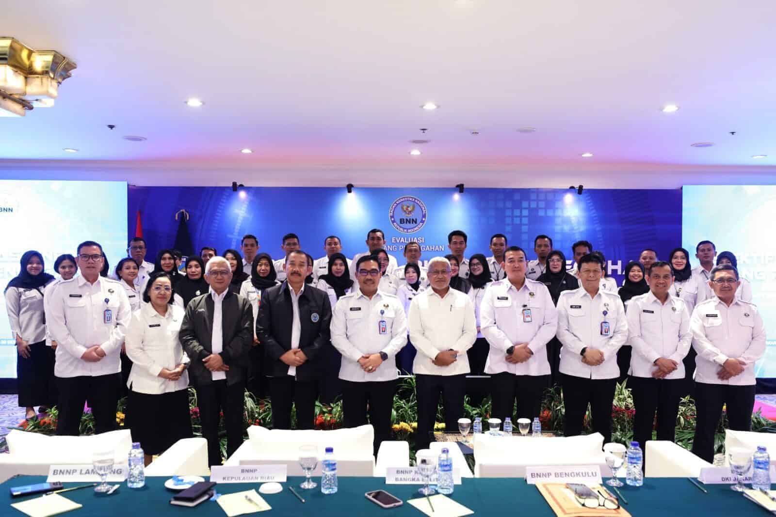 Kepala BNN RI Soroti Tantangan Pencegahan Narkoba: Evaluasi Angka Prevalensi 2023 dan Langkah-Langkah Masa Depan terhadap Pencegahan Narkoba Kepala BNN RI Soroti Tantangan Pencegahan Narkoba: Evaluasi Angka Prevalensi 2023 dan Langkah-Langkah Masa Depan terhadap Pencegahan Narkoba