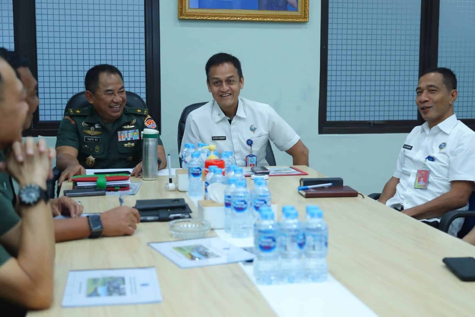 BNN RI DUKUNG TNI AD LINDUNGI PRAJURIT DARI LAHGUN NARKOBA BNN RI DUKUNG TNI AD LINDUNGI PRAJURIT DARI LAHGUN NARKOBA
