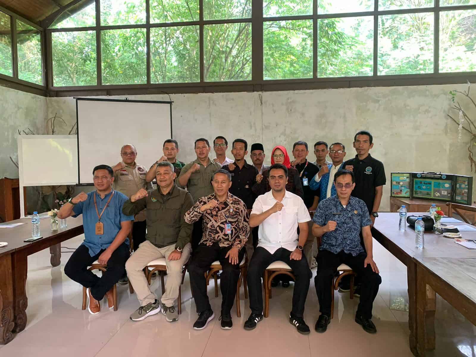 Konsolidasi Kebijakan Kota Tanggap Ancaman Narkoba Pada Sektor Kelembagaan Konsolidasi Kebijakan Kota Tanggap Ancaman Narkoba Pada Sektor Kelembagaan